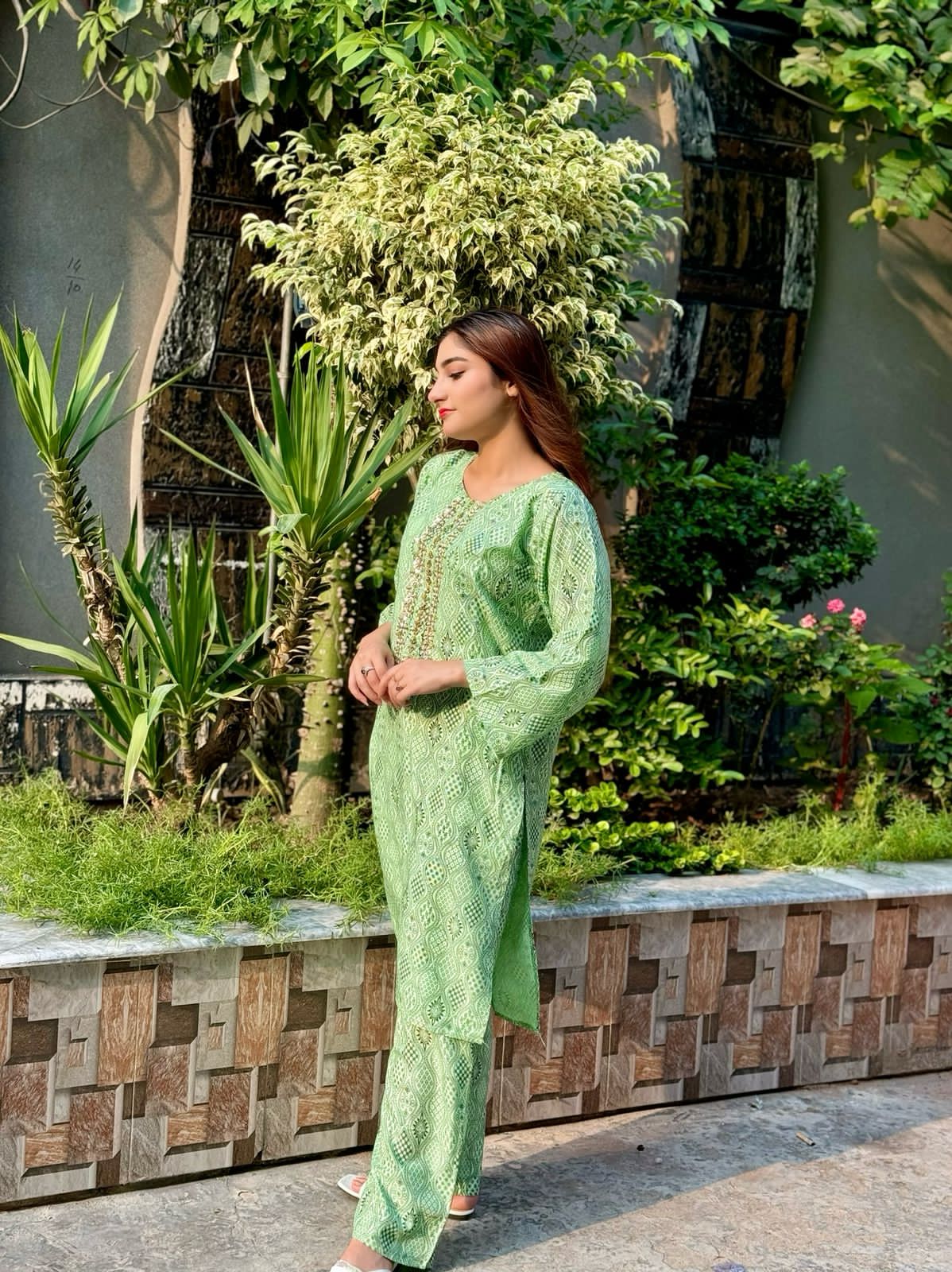 Handwork 2pc