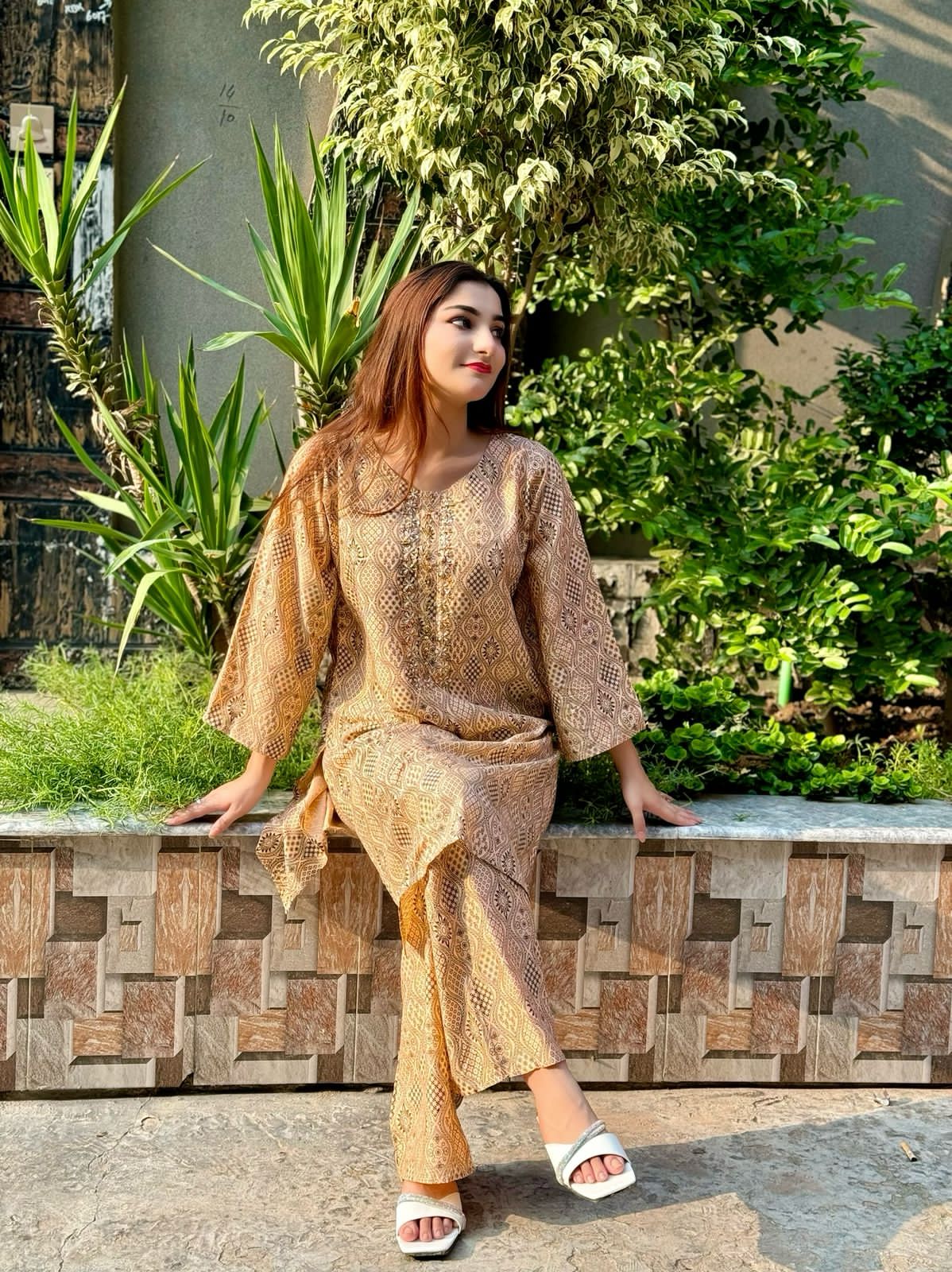 Handwork 2pc
