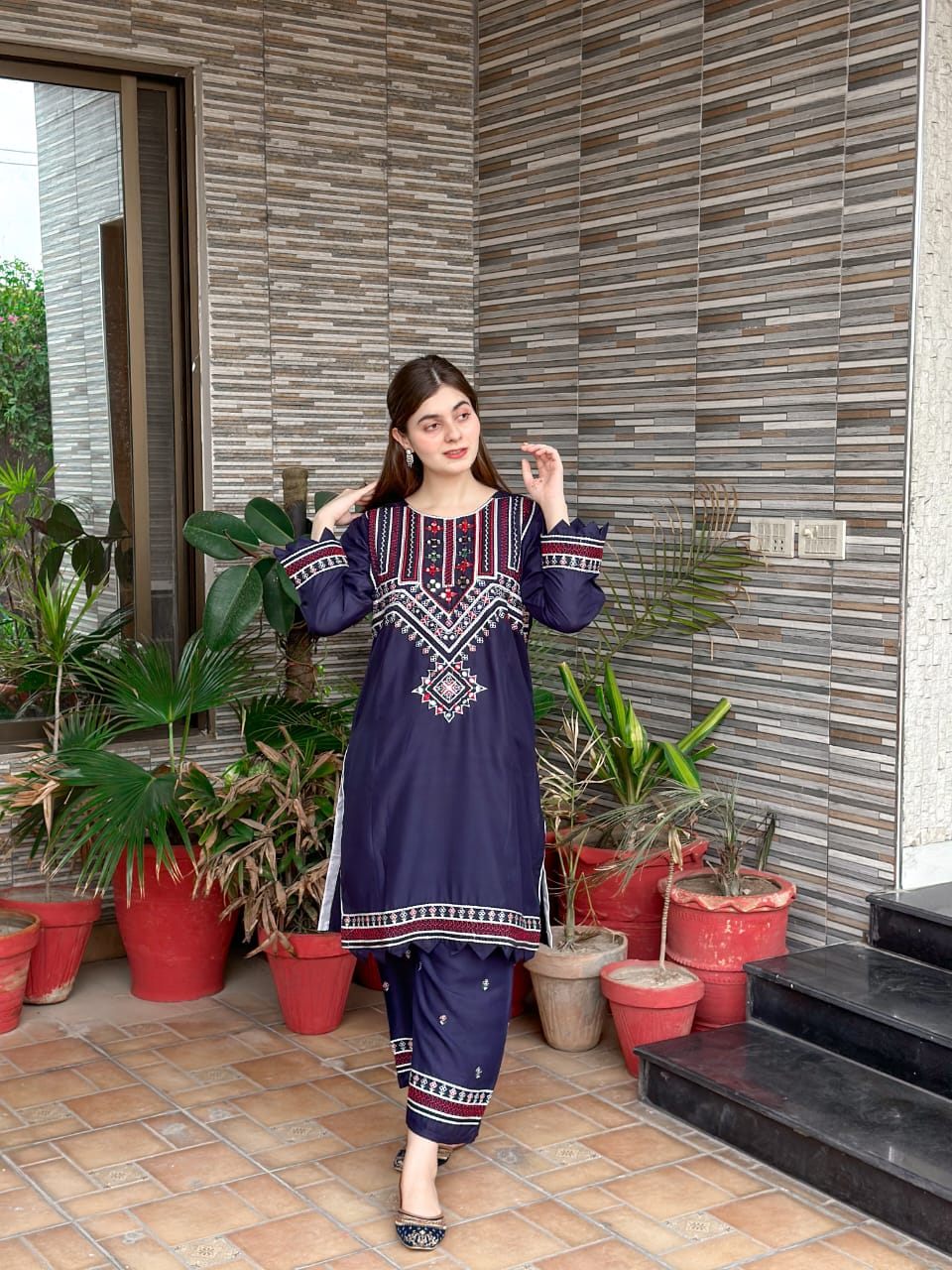 Sindhi V1 Embroidery 2Pc